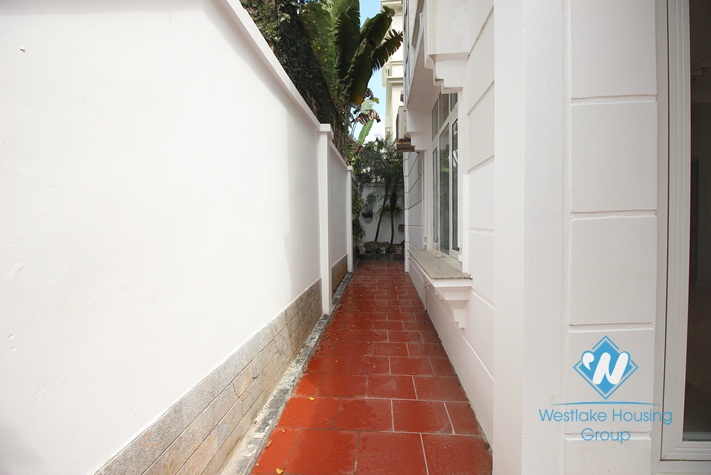 Good priced unfurnished villa for rent in Ciputra T Block